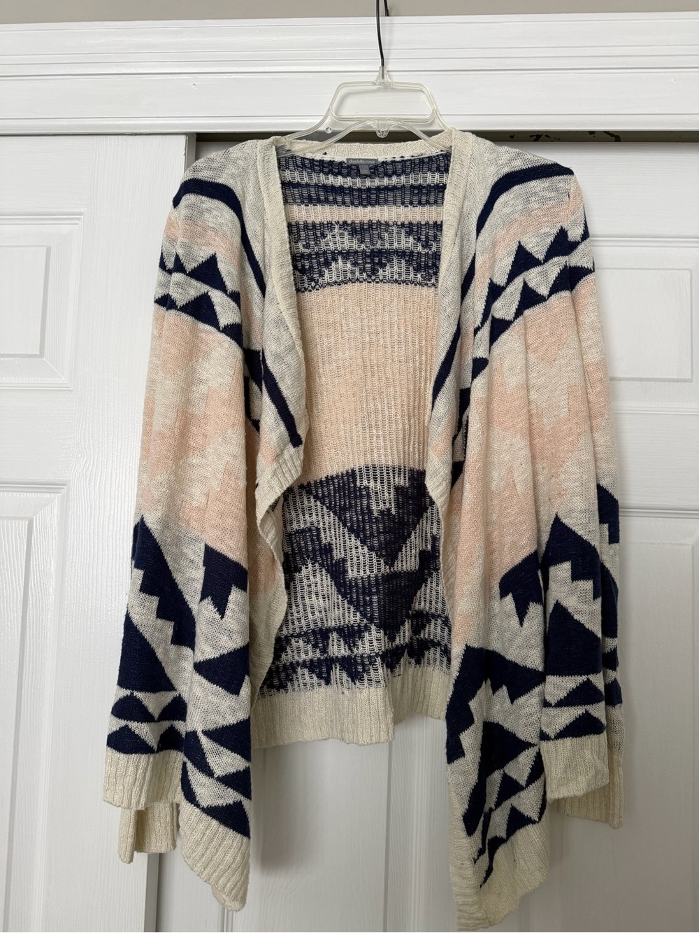 Charlotte Russe Open-Front Geometric Cardigan - Cream, Navy & Light Pink